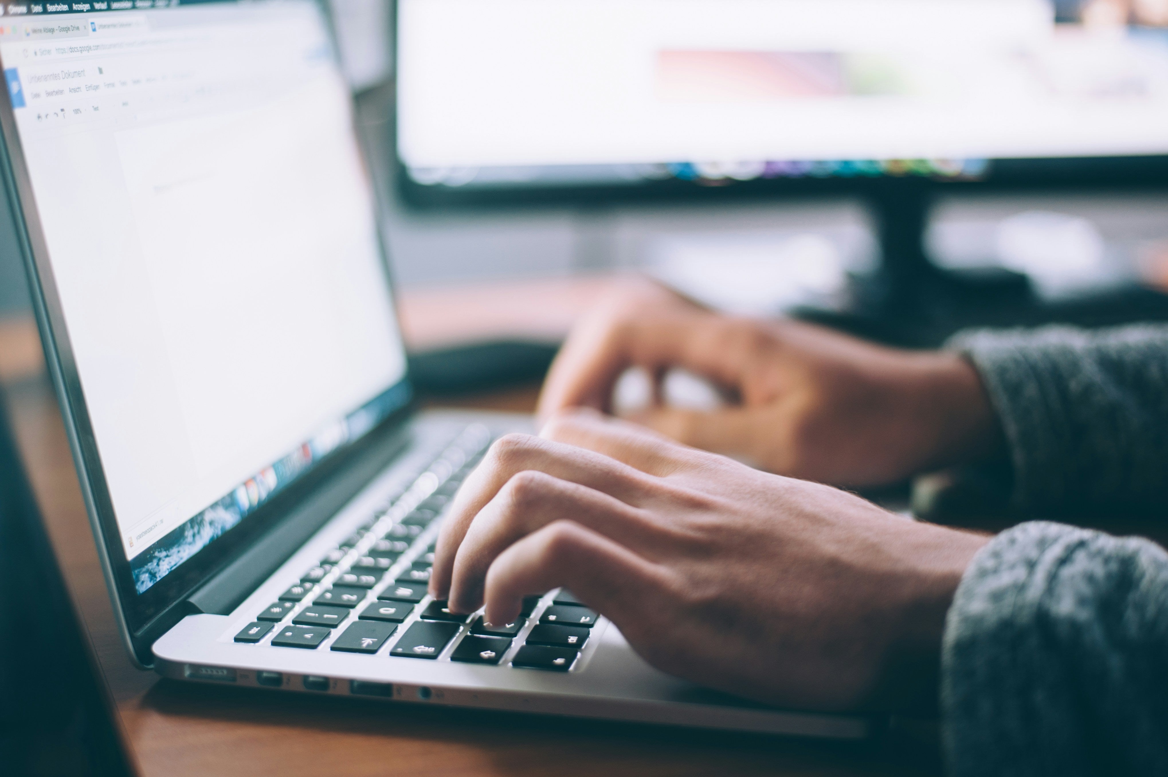 Beste Laptop voor Studenten 2025 - Vind Jouw Perfecte Studielaptop - Compridis
