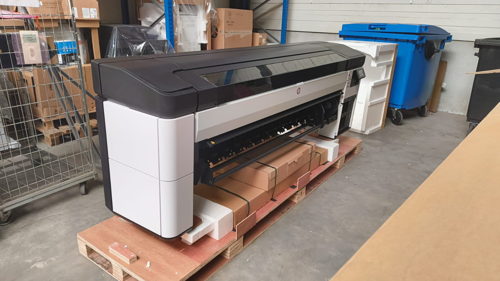 HP Imprimante DesignJet Z6 Pro 64 pouces : UE 2QU25A#B19