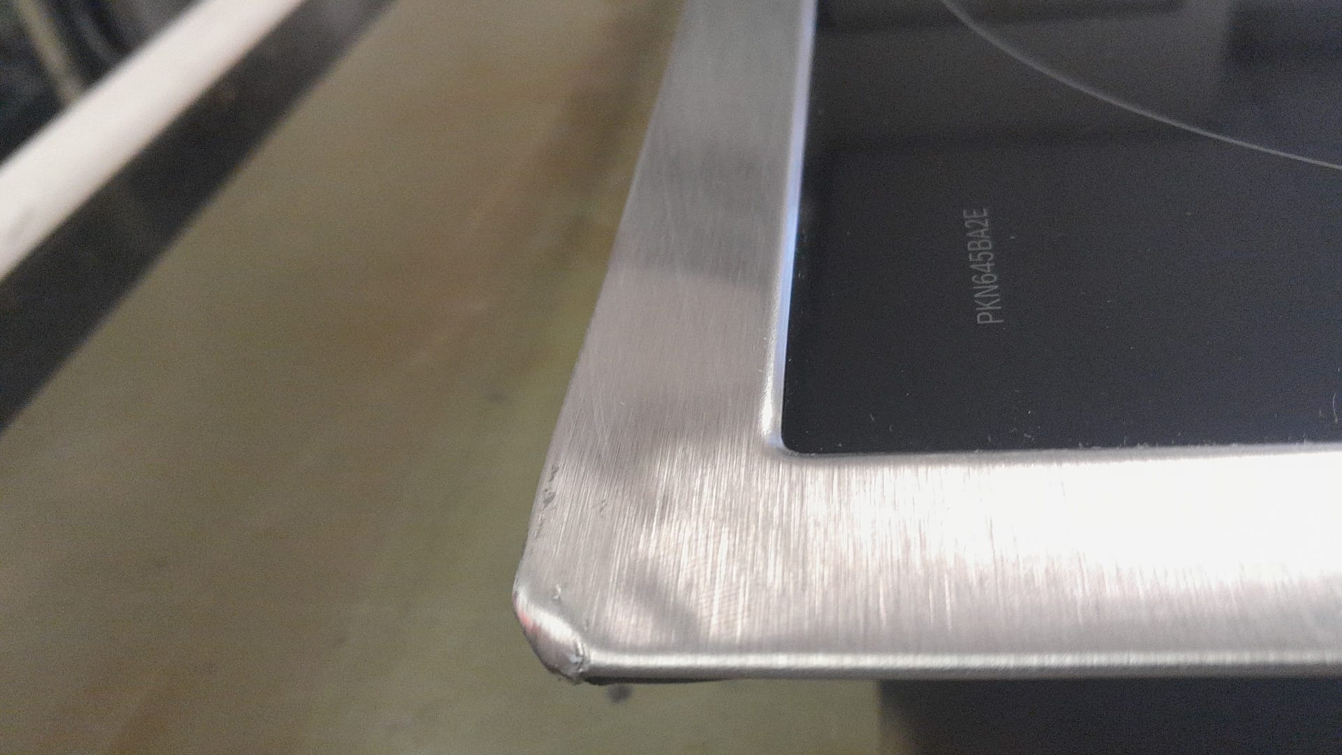 Bosch Serie 4 PKN645BA2E hob Black Built-in 60 cm Ceramic 4 zone(s) PKN645BA2E