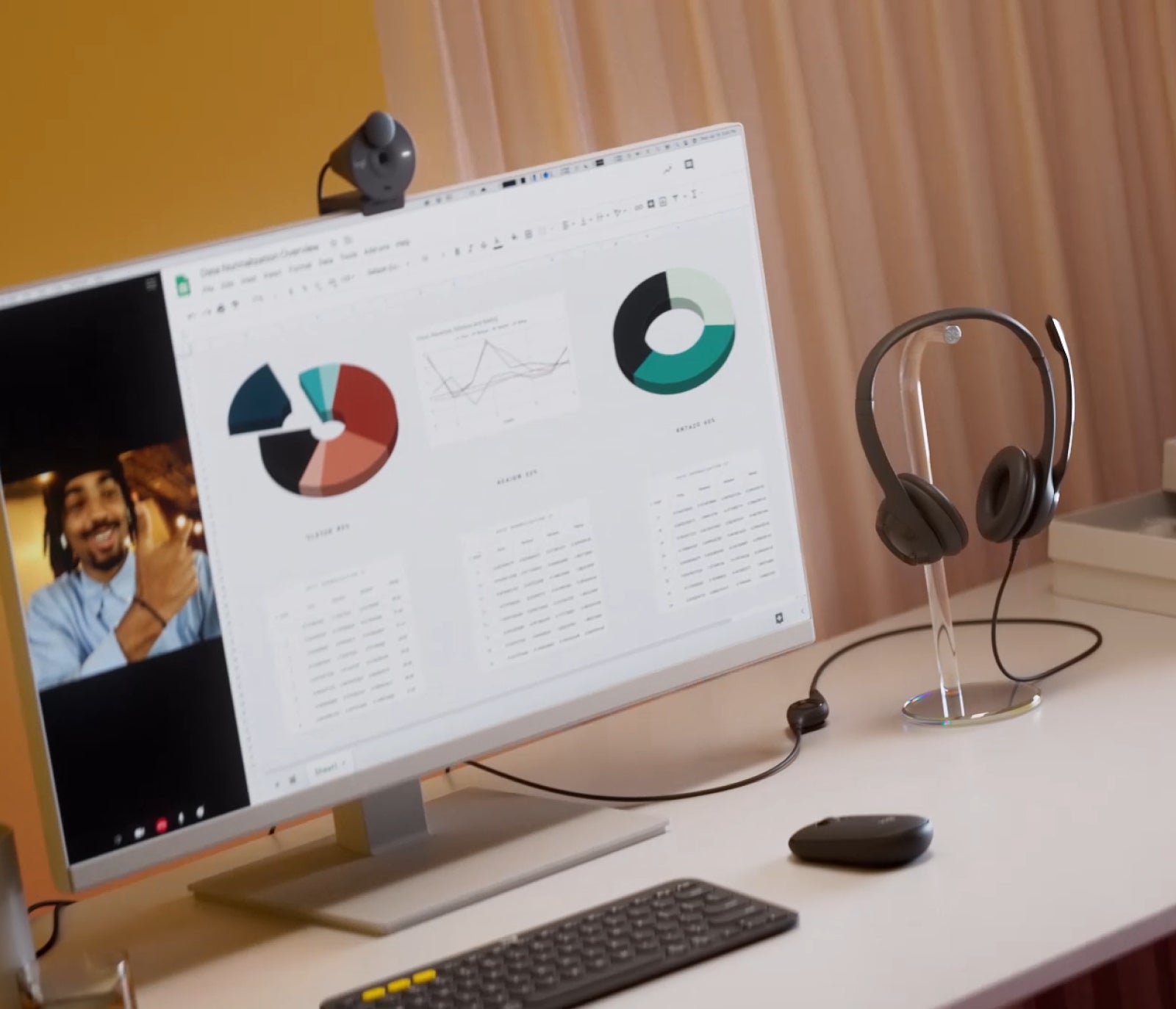 Logitech H390 USB Computer Headset 981-000406